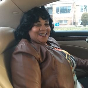 Meet your Posher, Carol